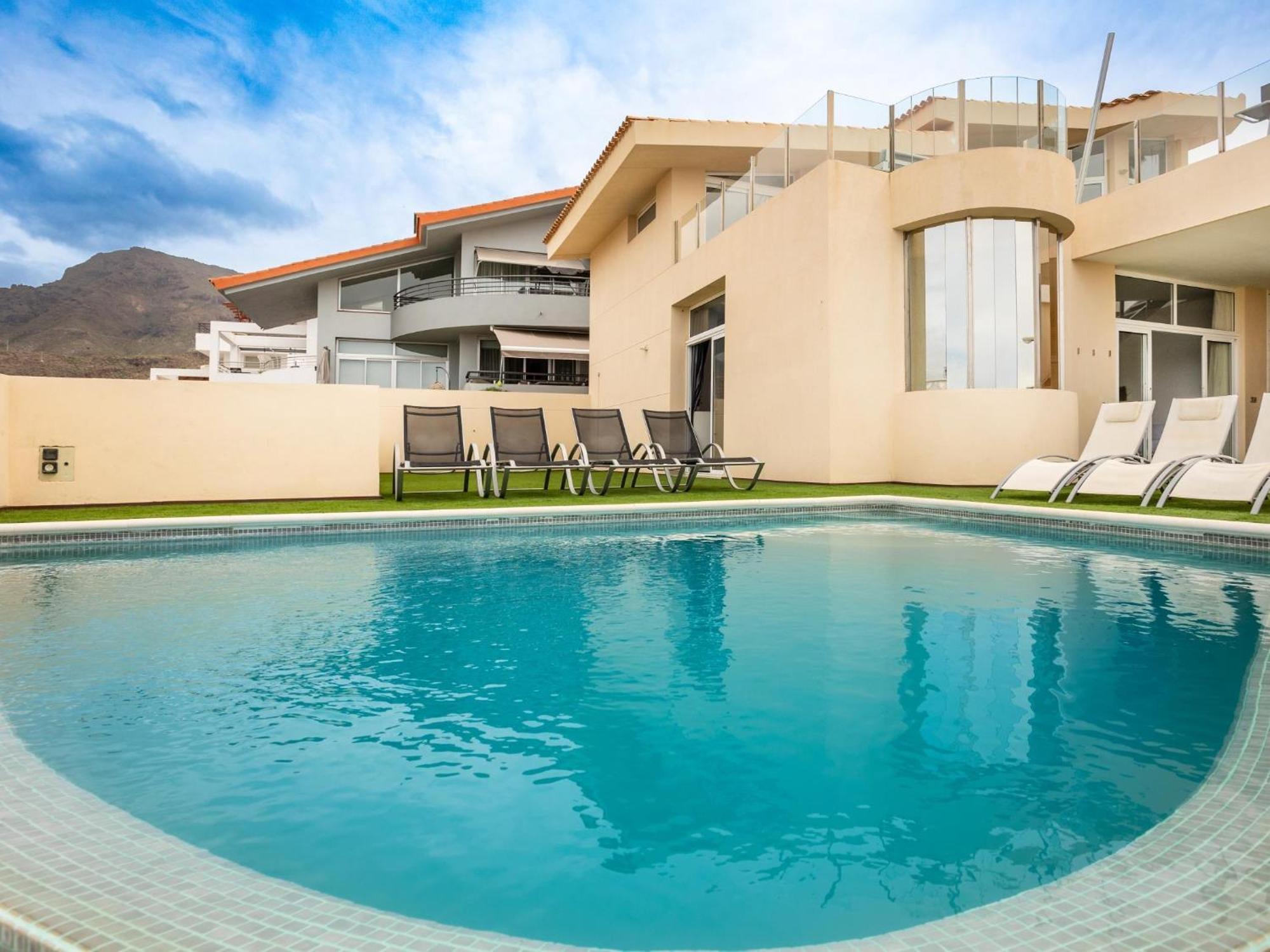 Villa Olbia Charming Dreamview With Jacuzzi Адехе Экстерьер фото